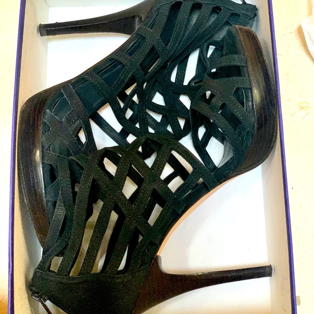 Stuart Weitzman Pumps